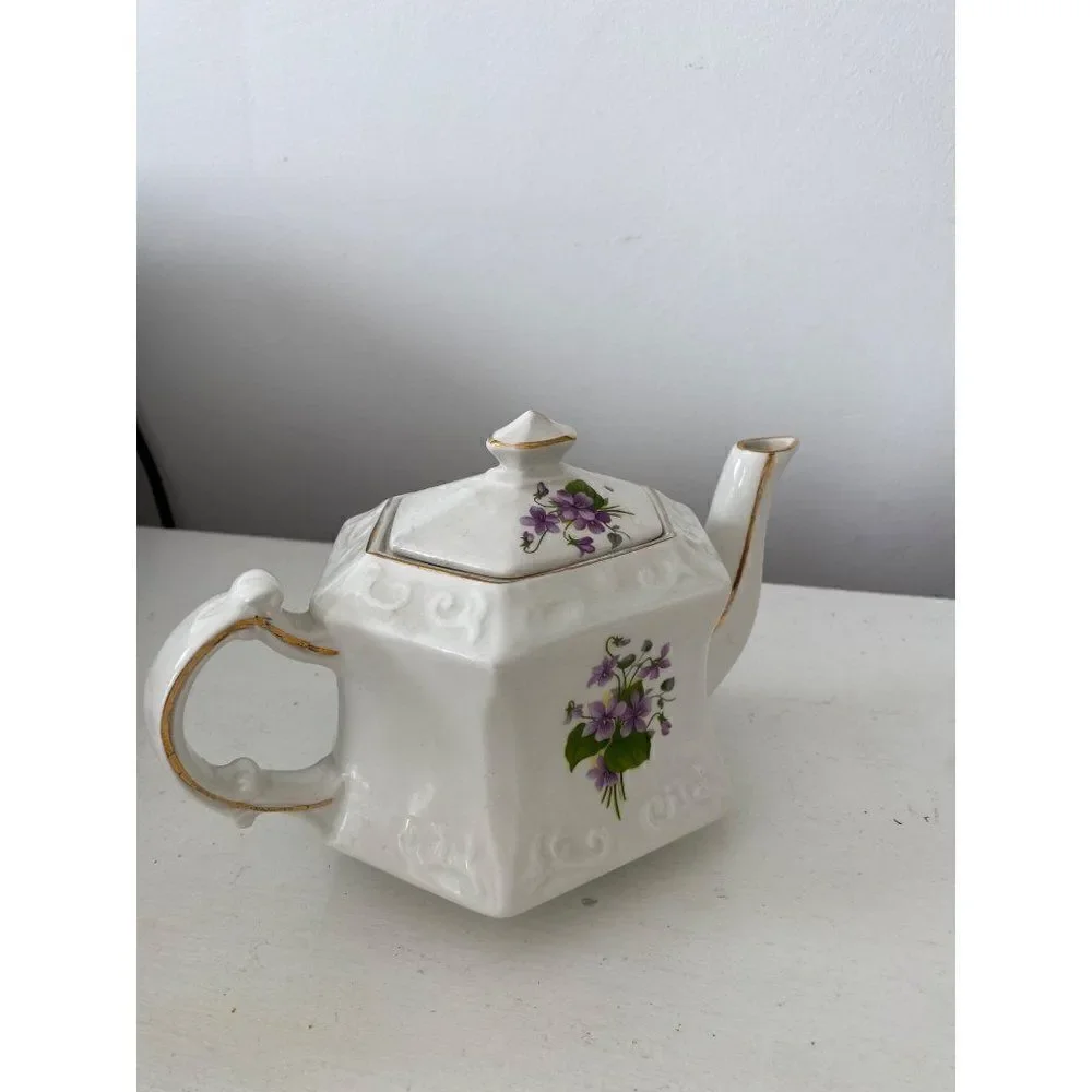 Ellgreave Ralph 1750 Moses 1751 Enoch 1784 Wood & Sons Ironstone England Teapot